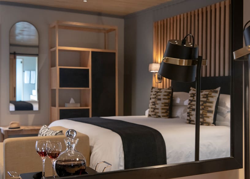 Honeymoon Pod at Founders Lodge - elevated romantic suite with valley views