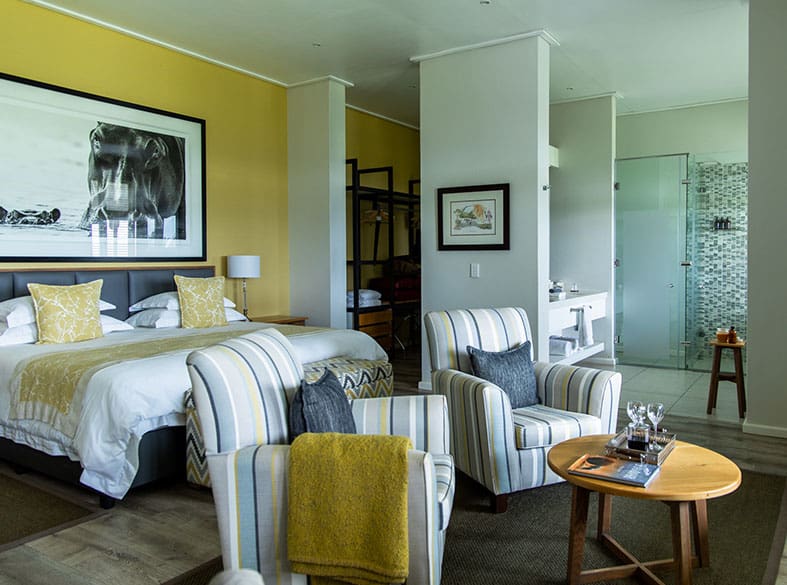 Contemporary Suites at Founders Lodge, gallery image 1 of 6
