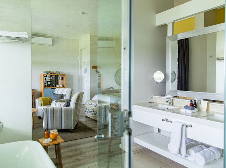 Contemporary Suites at Founders Lodge, gallery image 3 of 6