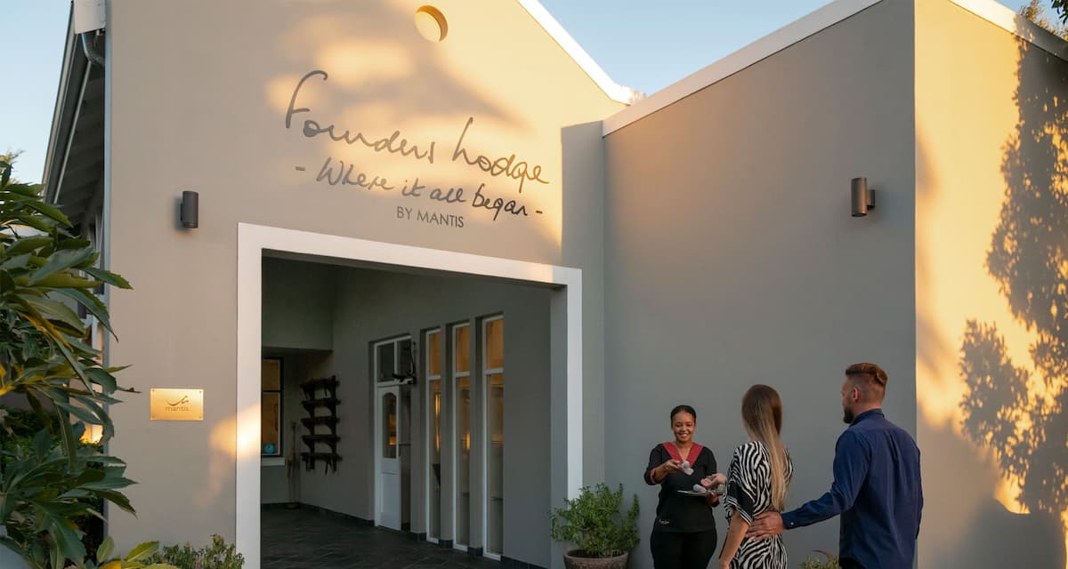Founders Lodge in the Eastern Cape, seen from the grounds