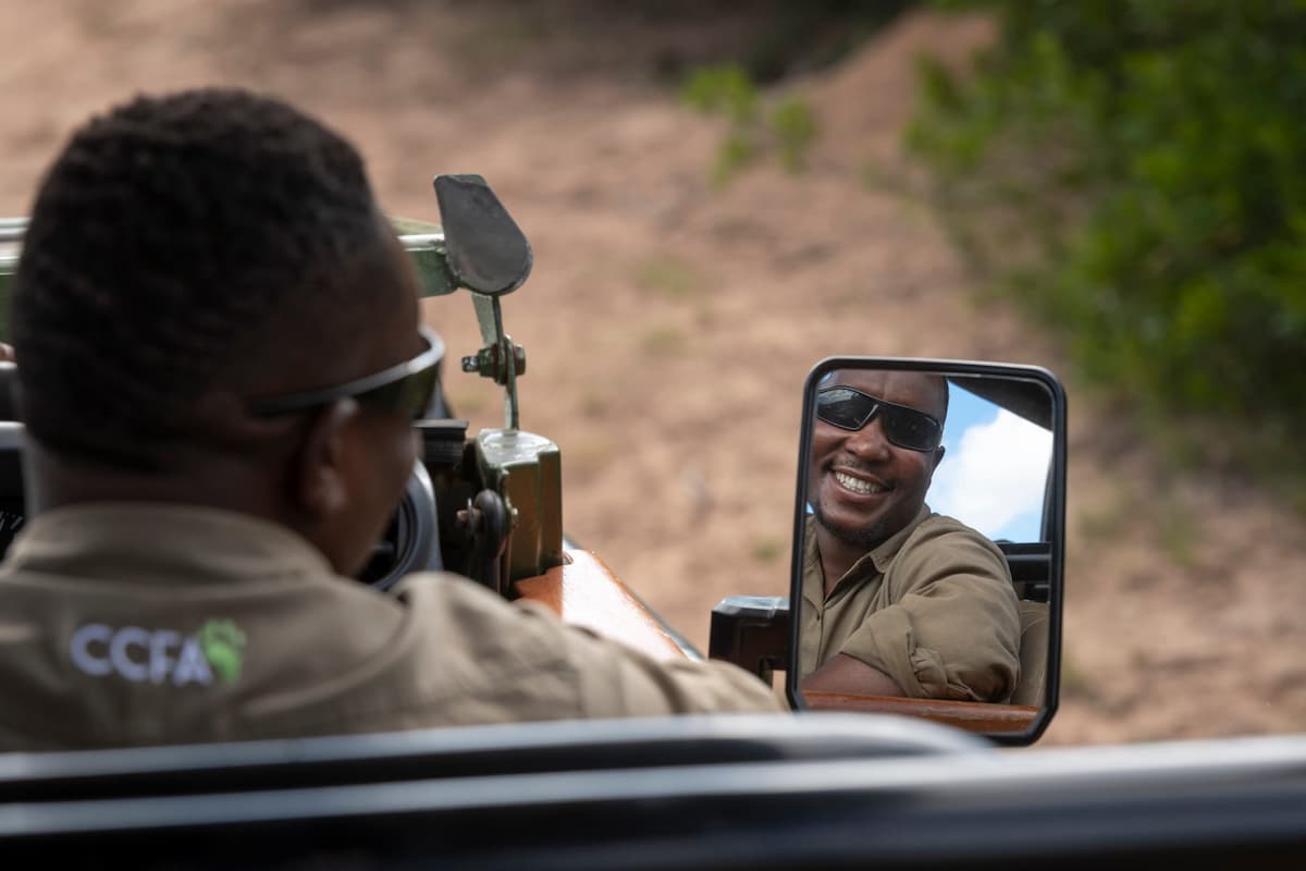 Game Ranger taking guests on game drive at Founders Lodge